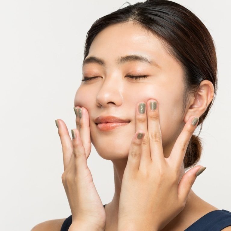 shutterstock 1899741442 aesthetic medical spa treatment McLean VA En Santé Med